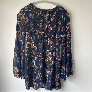 Forever 21 Floral bell sleeve mini dress
